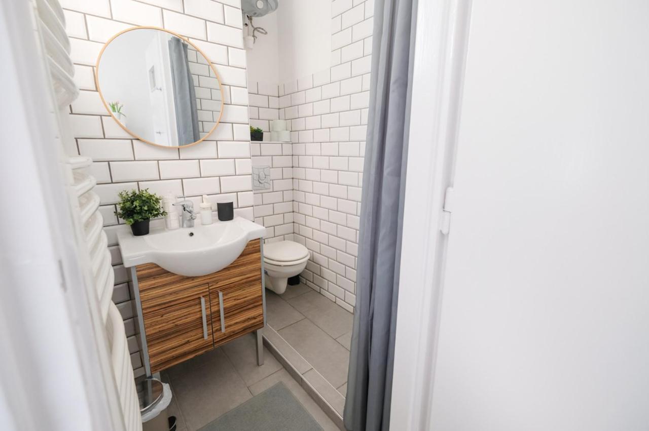 Bem By Small Apartment *